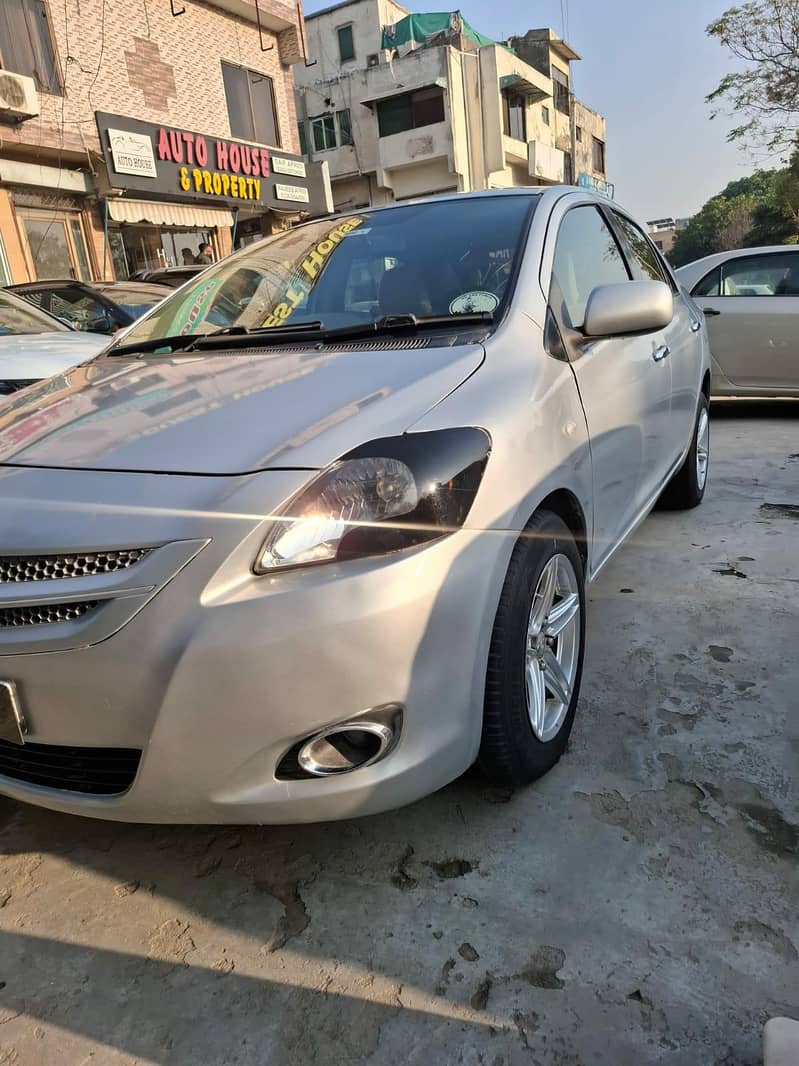 Toyota Belta 1.3cc 2007/13 Islamabad registered

                                                            alt=