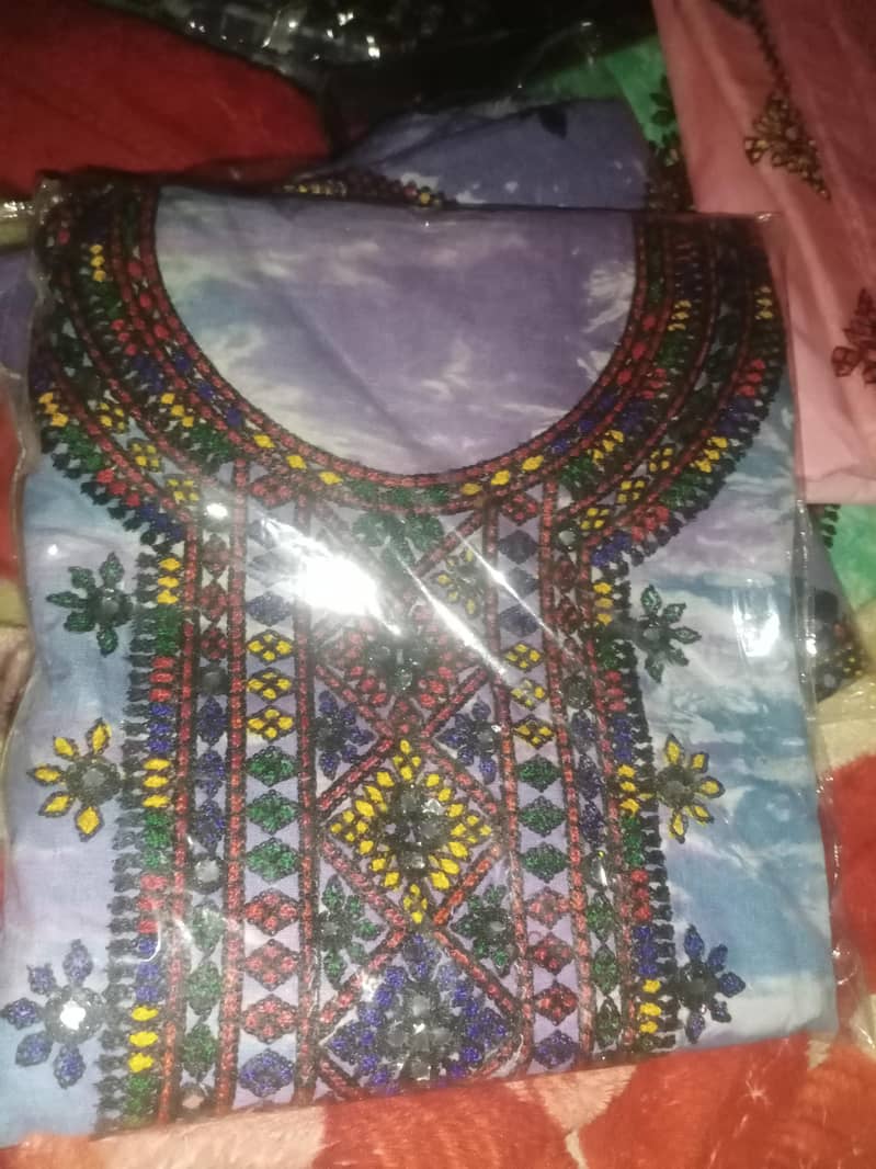 2pc suit

                                                            alt=