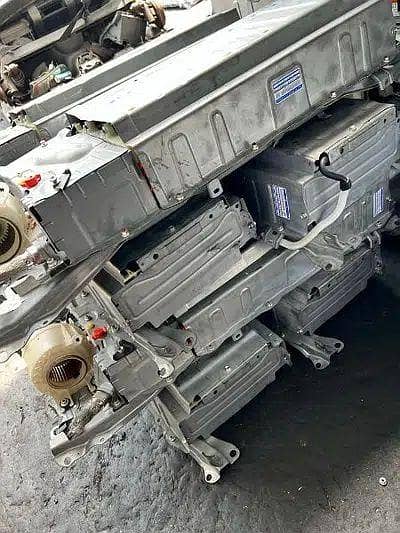 Lithium Hybrid battery/ABS Unit Brake/Prius/Aqua/Kicks/Yaris Cross

                                                            alt=