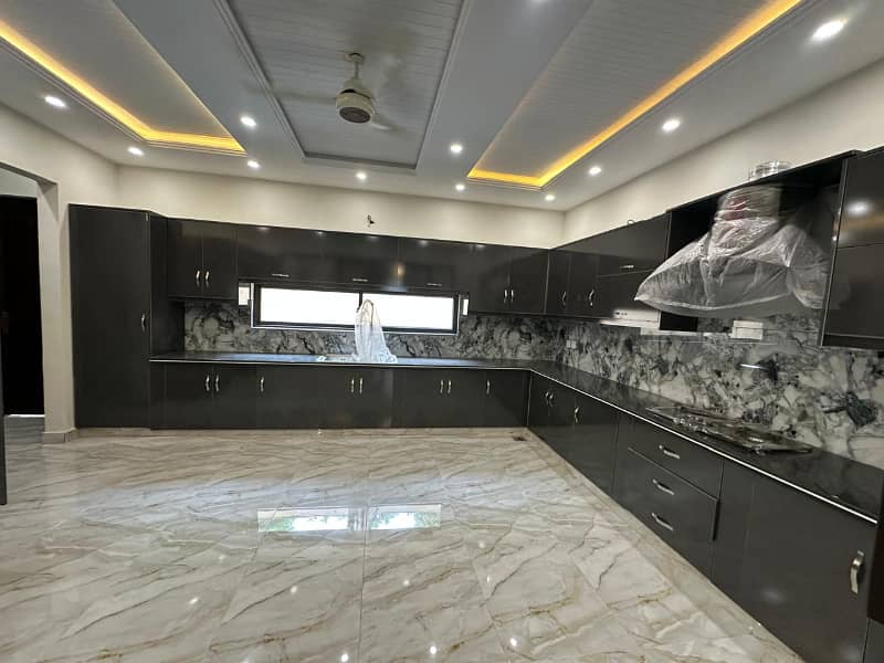 If You Want to Buy a Low-Price Furnished House Then Contact

                                                            alt=