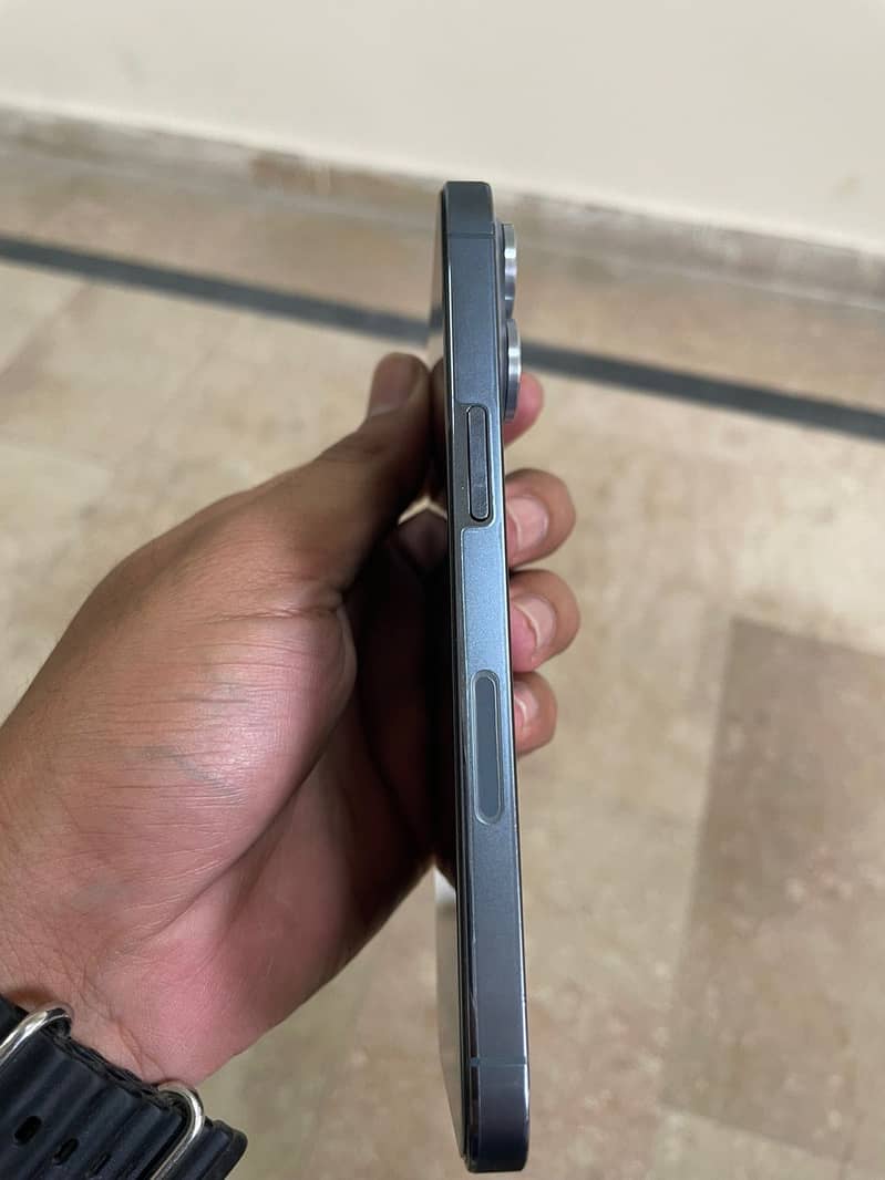 13pro PTA Approved blue colour

                                                            alt=