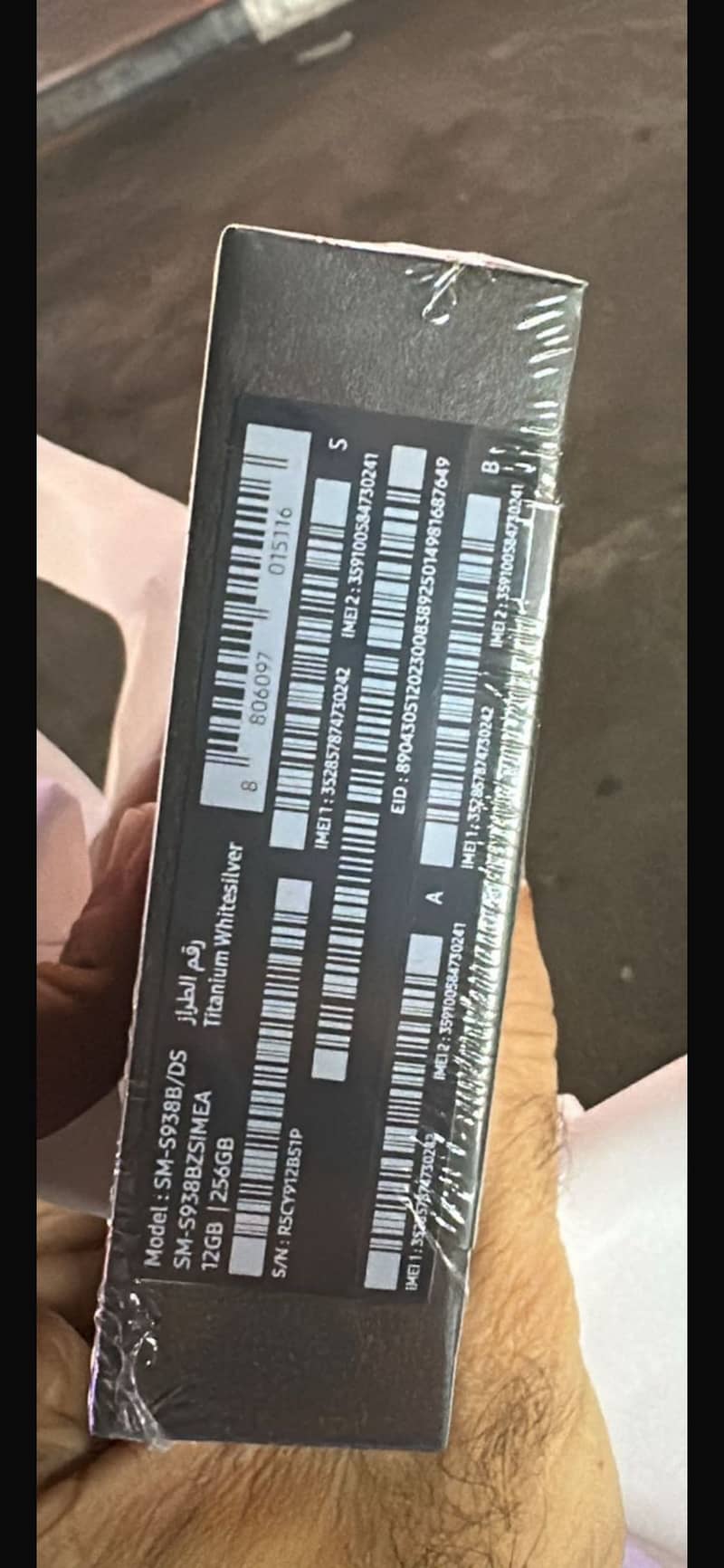 Samsung S25 ultra 256 gb officially PTA approved

                                                            alt=