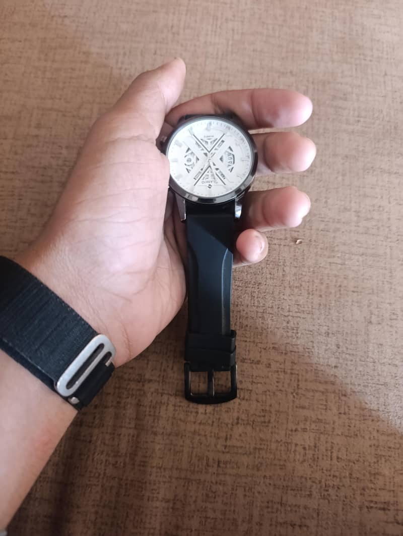 Clasico Quarts

                                                            alt=