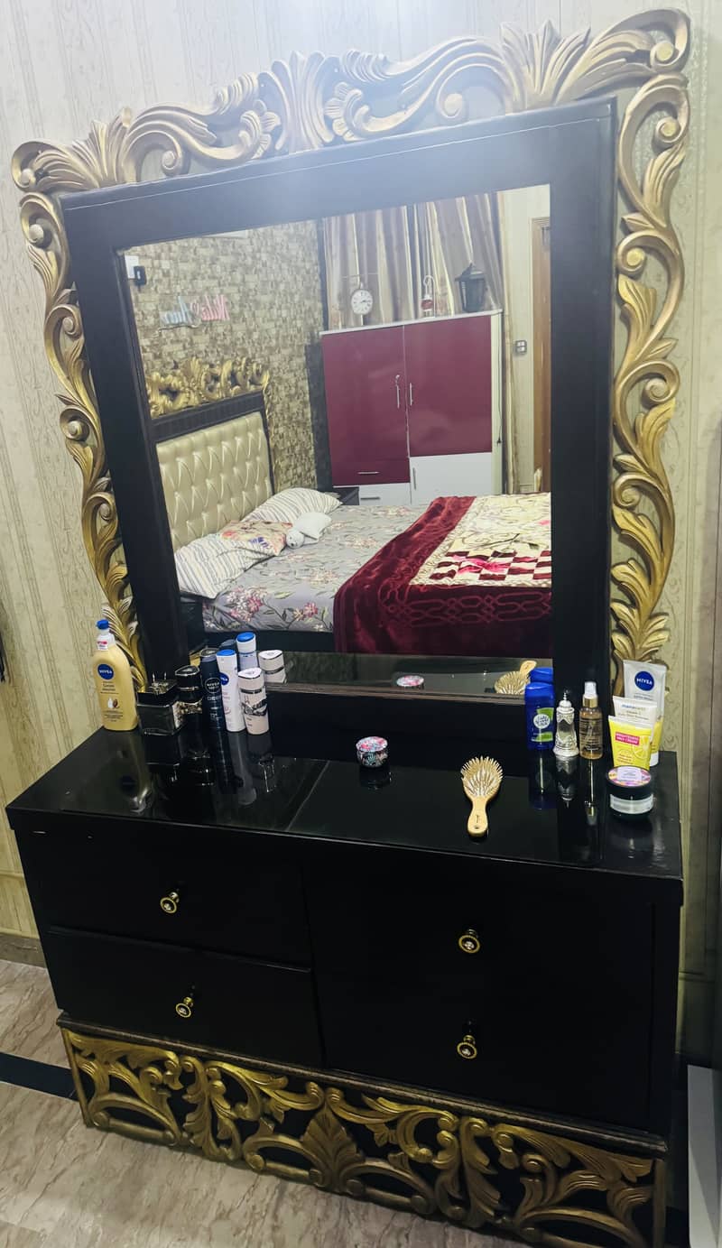 furniture for sell

                                                            alt=