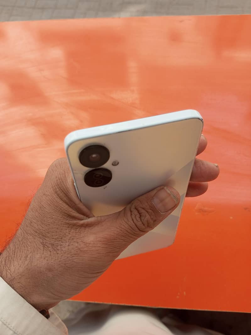 17000

                                                            alt=