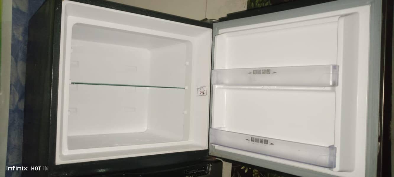 urgent sale

                                                            alt=