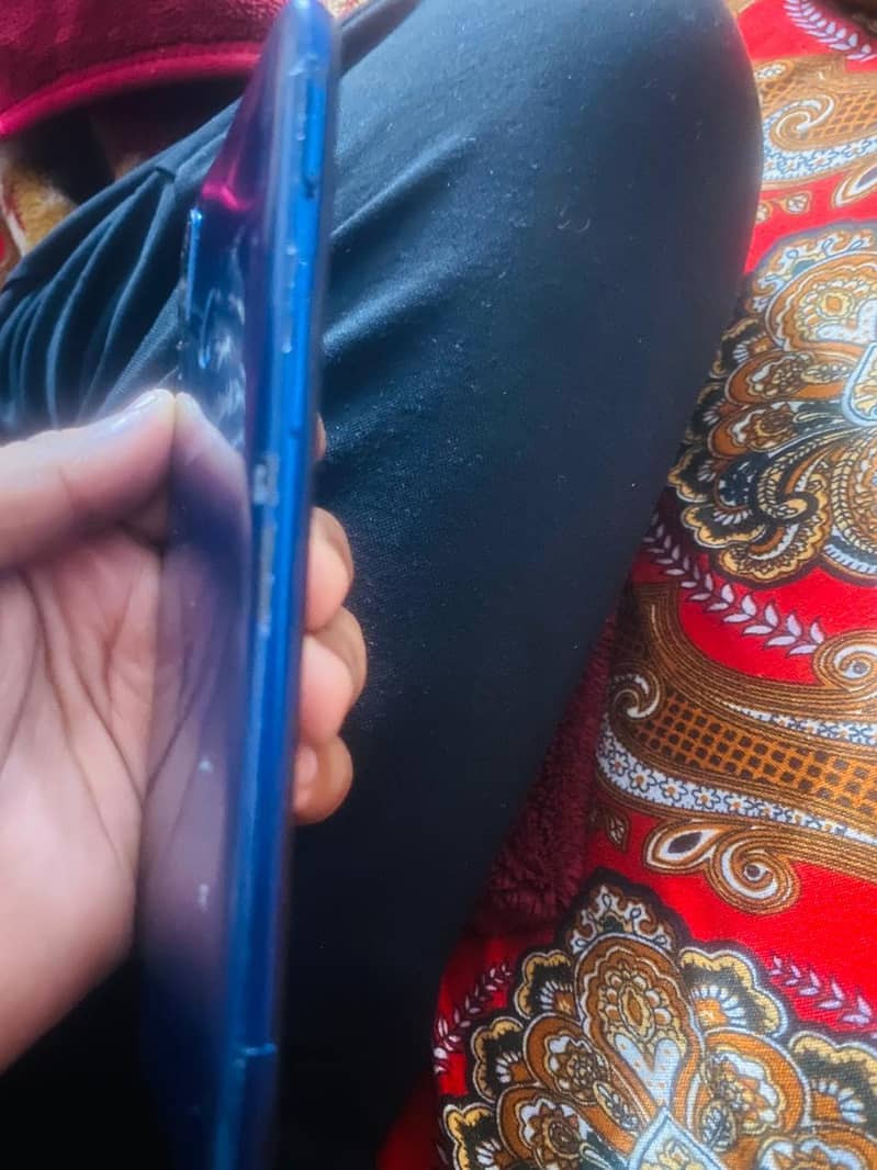 Samsung a20s   03103756908

                                                            alt=