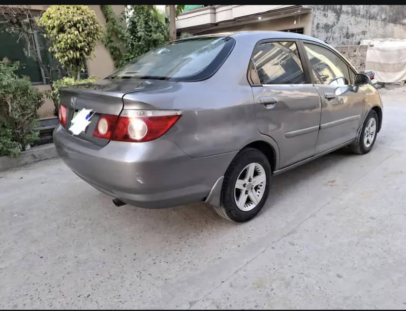 Honda city 2007

                                                            alt=