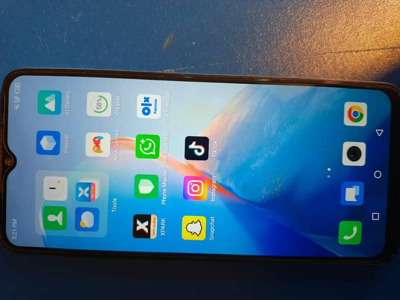 Smart 7 4/64 pta Approved with charger

                                                            alt=