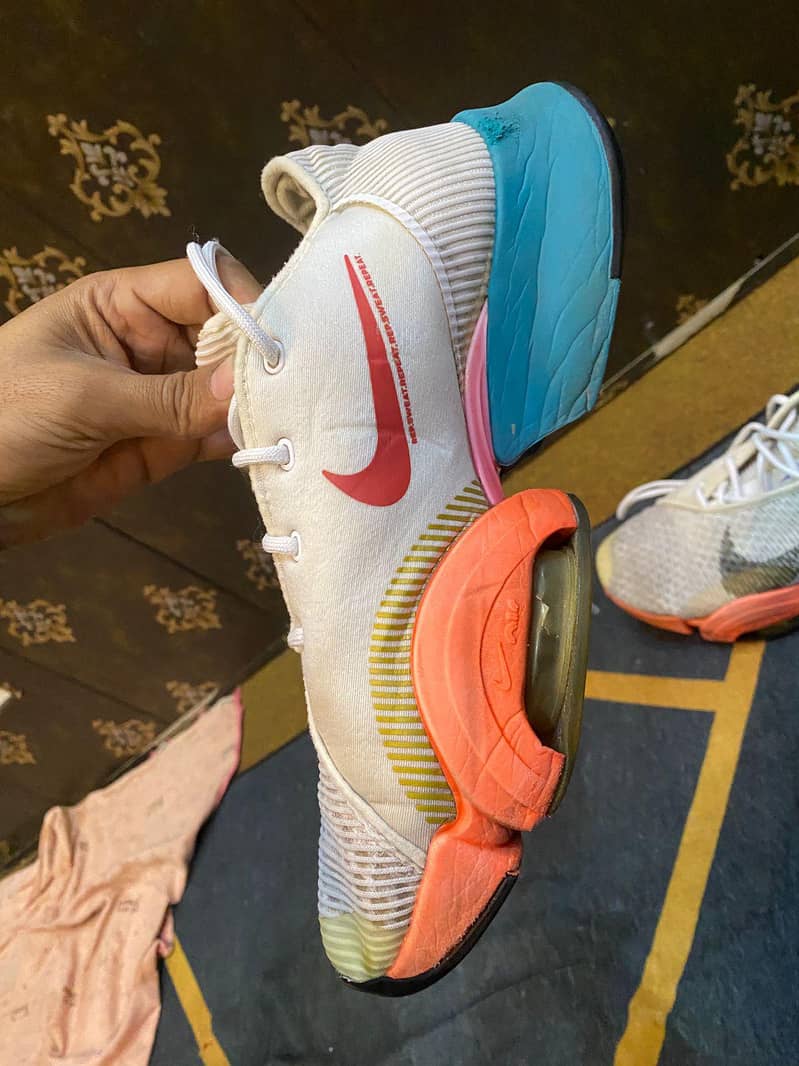 Nike zoom running shoes

                                                            alt=