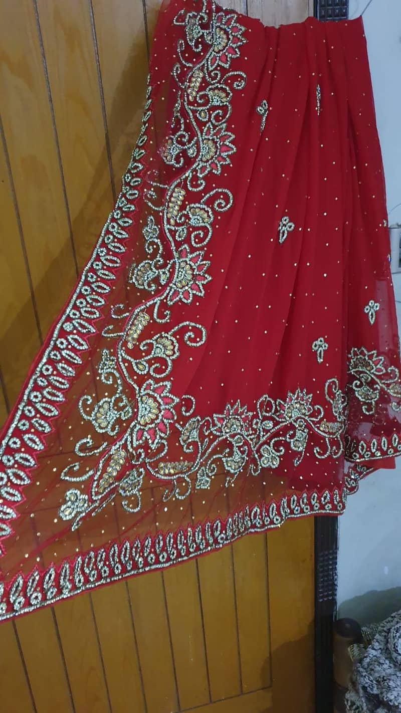 Beautiful saree for sale

                                                            alt=