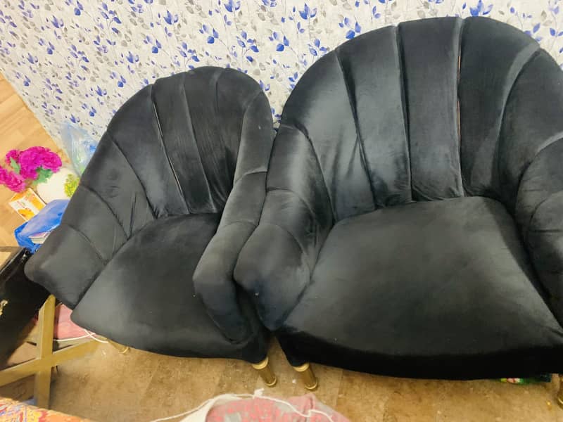 Sofa chair

                                                            alt=