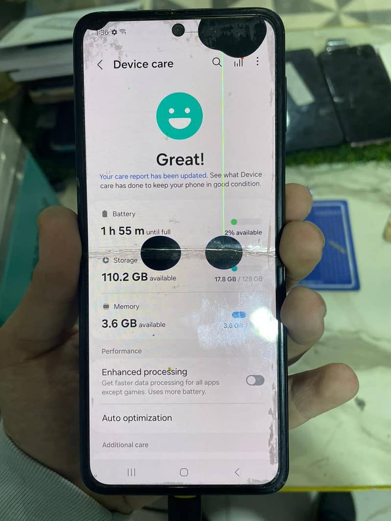 Samsung Z flip 3

                                                            alt=