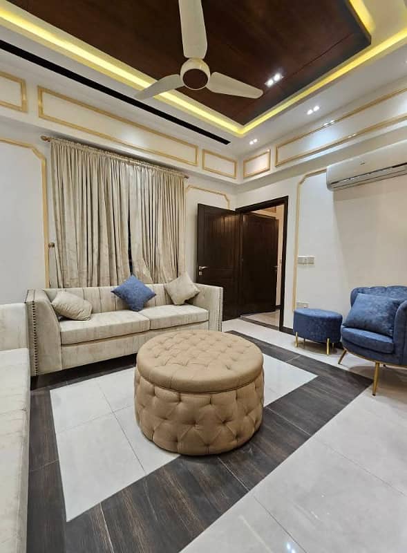 SILENT COMMERCIAL PORTION AVAILABLE FOR OFFICE PROME LOCATION 60 FT ROAD GULSHAN-E-IQBAL BLOCK 5

                                                            alt=