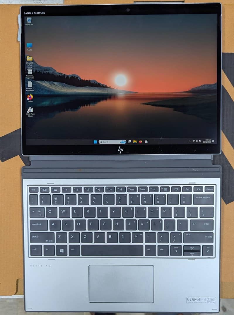 Hp Elite X2 Gen 4 | 8 GB Ram 256 GB SSD | Core i7 8th Generation

                                                            alt=