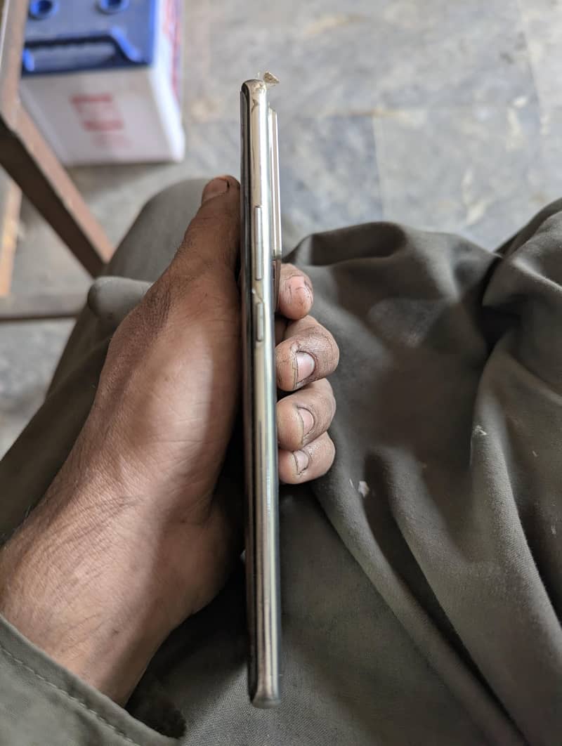 Infinix note 40 pro plus

                                                            alt=