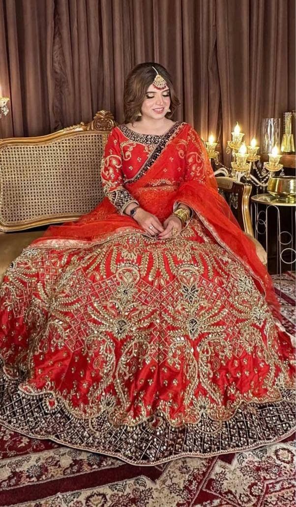 waleed khan coture dress

                                                            alt=