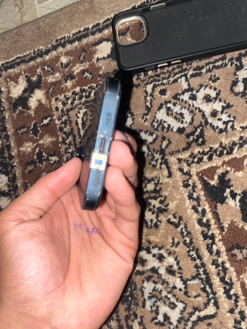 Iphone 14 10/10

                                                            alt=