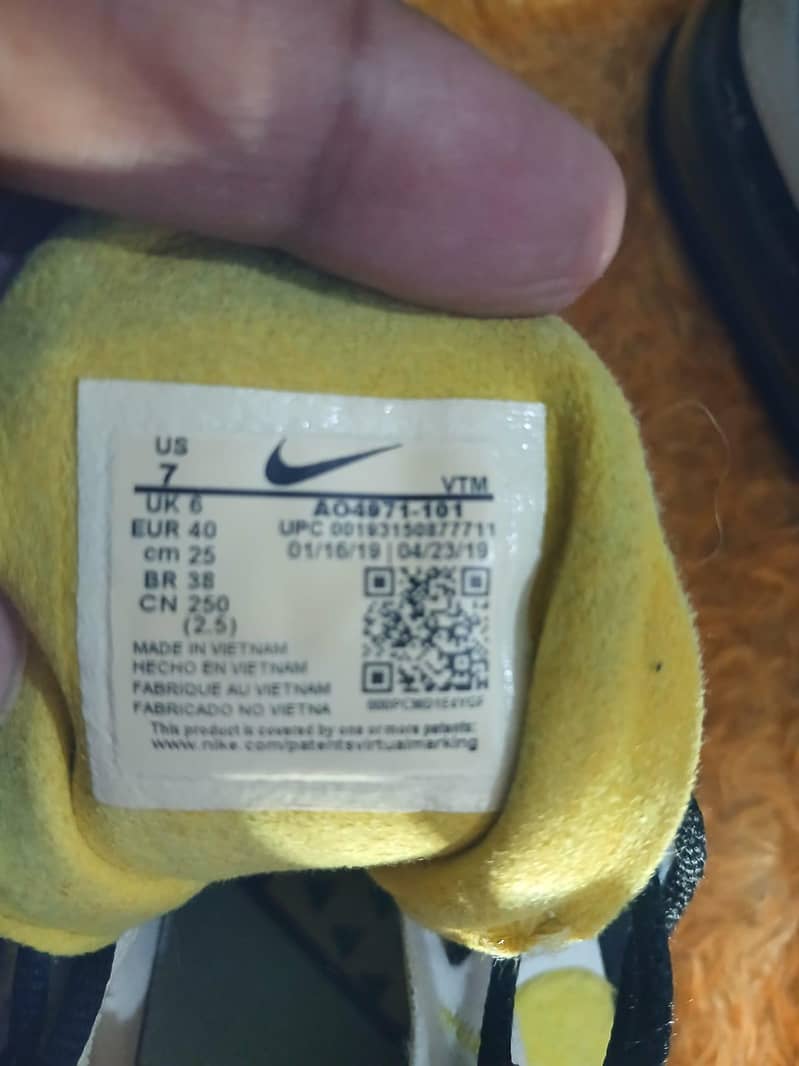 Best Quality Preloved Shoed at affordable price

                                                            alt=