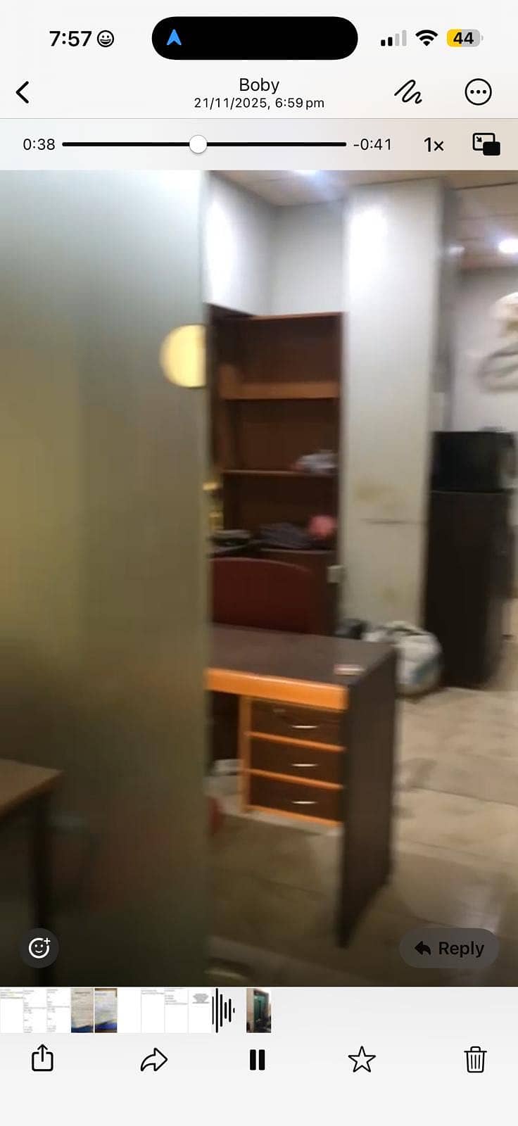 Semi furnished office for rent

                                                            alt=