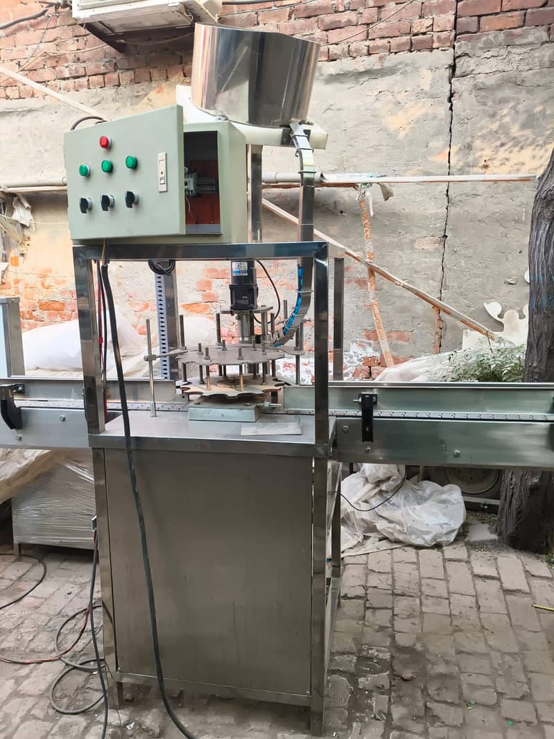 Automatic Bottle Filling Machine for RO Plant , RO Filling Machine

                                                            alt=