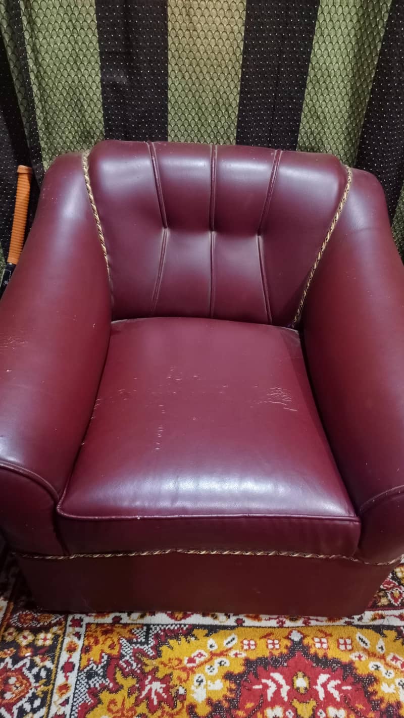 sofa for sale 5 seater s

                                                            alt=