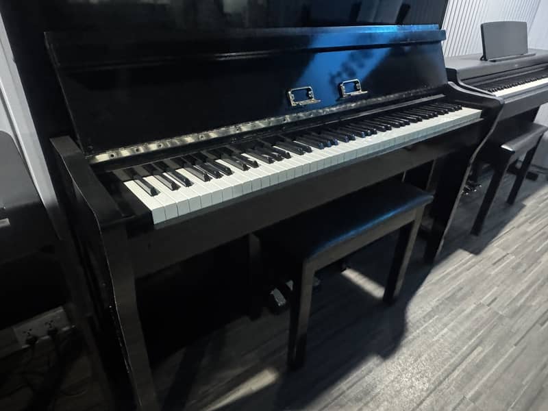 Digital Upright Piano Available /Piano /Grand Piano /New Piano

                                                            alt=