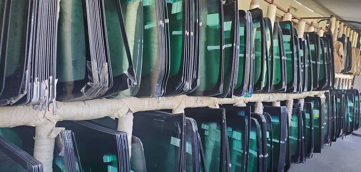 Windscreen / Door Glass Move/Vitz/Passo/prius/aqua/vezel/Every/CHR/Fit

                                                            alt=