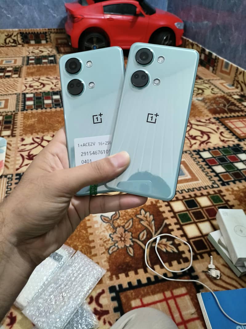 one plus ace 2v 16/256,12/256 stock available best price

                                                            alt=