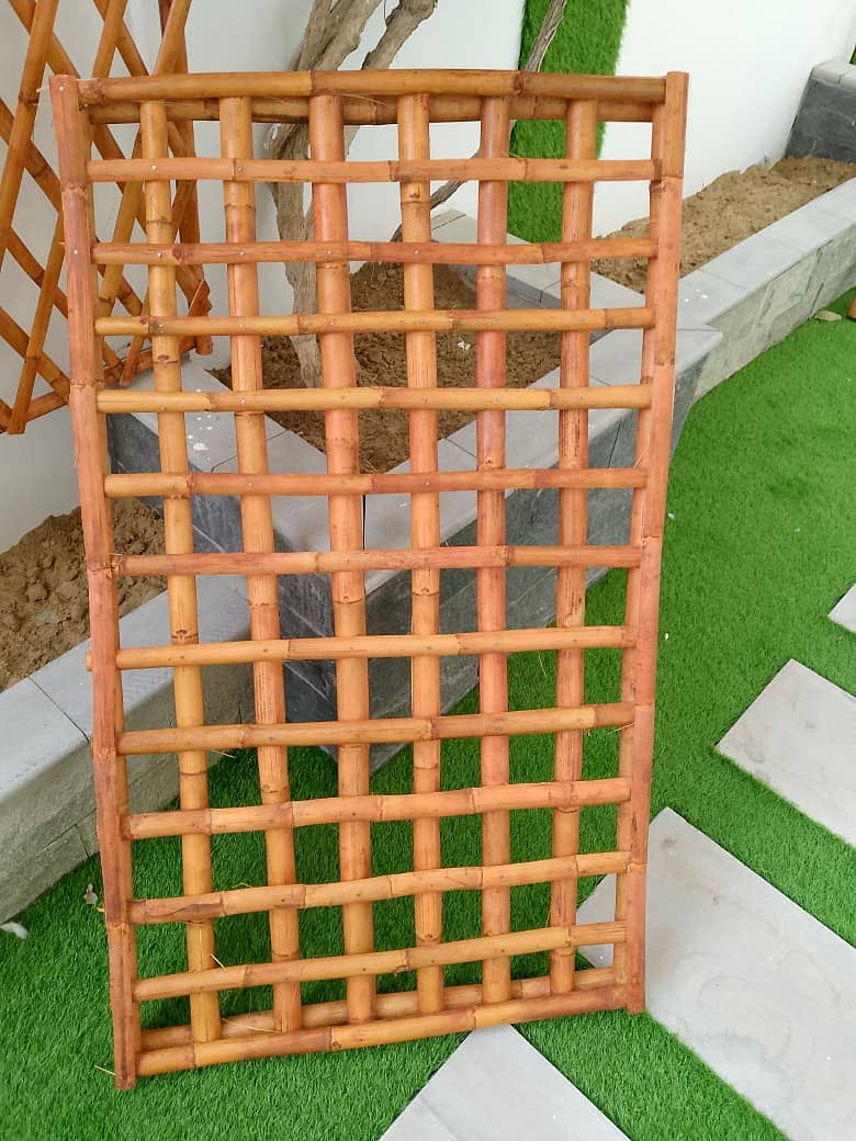 Bamboo Huts/Bamboo Wall/ Bamboo Work/Jafri walls/Jafri Shade/bans work

                                                            alt=