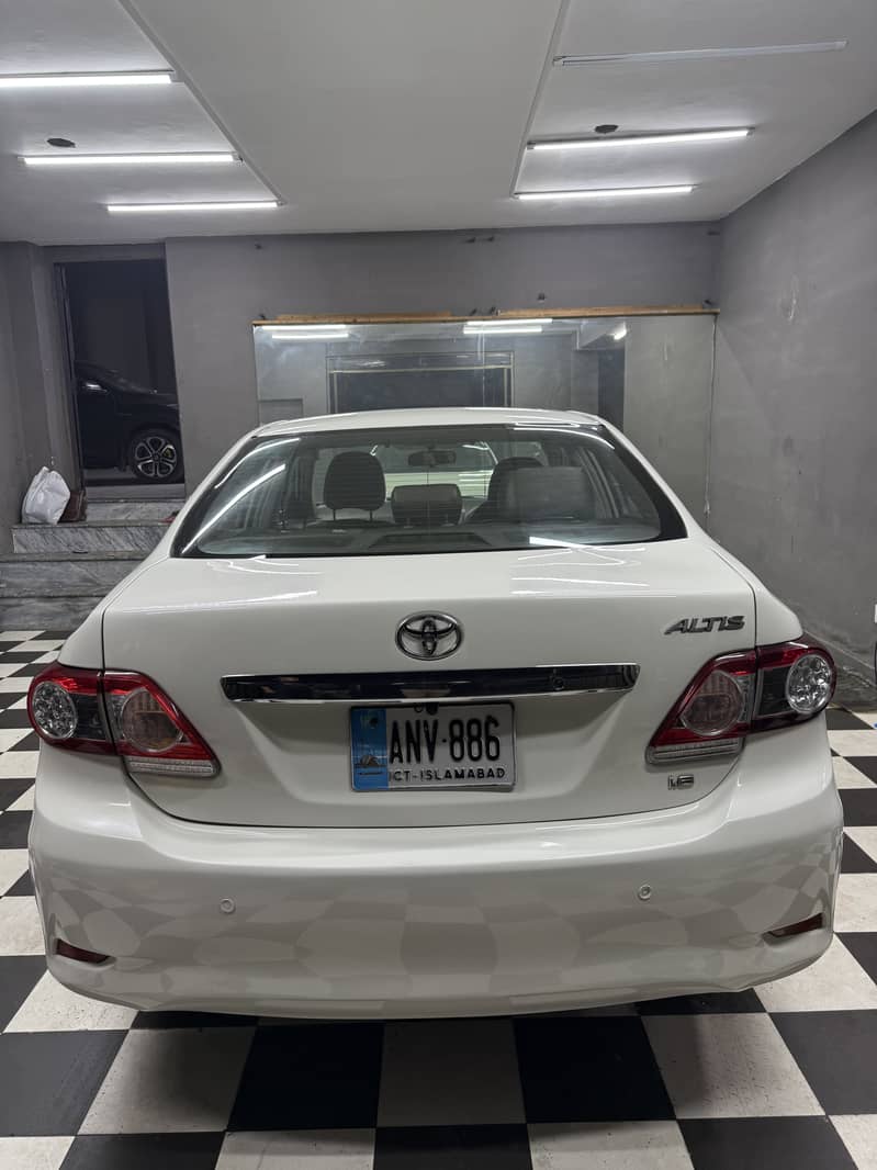 2009 Corolla Altis Facelift 2013

                                                            alt=