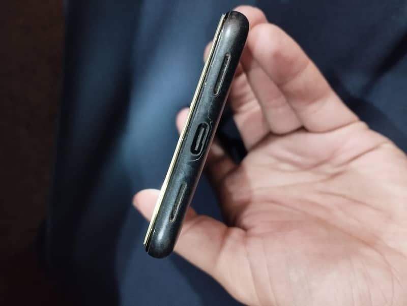 Google Pixel 5

                                                            alt=