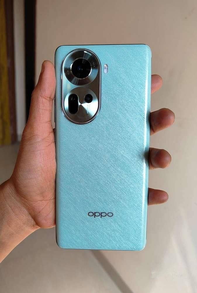 Reno 11 5g brand new in warranty with box

                                                            alt=