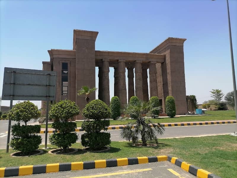 5-Marla PLOT For SALE in E-EXT CITIHOUSING Samundri Road, Faisalabad.

                                                            alt=