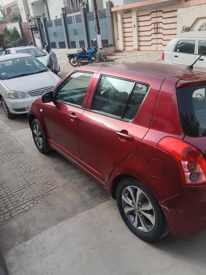 Suzuki Swift 2011

                                                            alt=