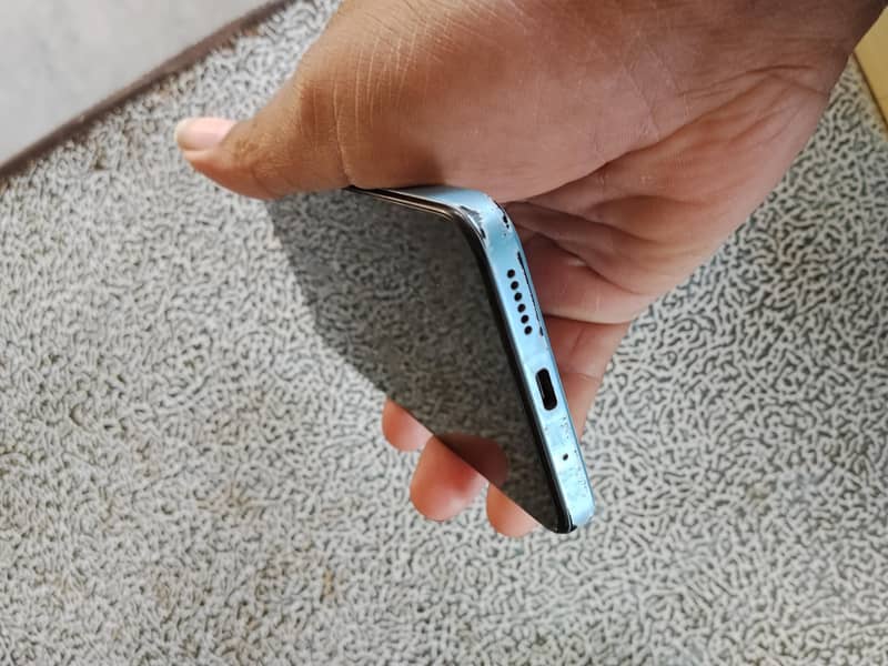 Redmi 12.8gb   128gb

                                                            alt=