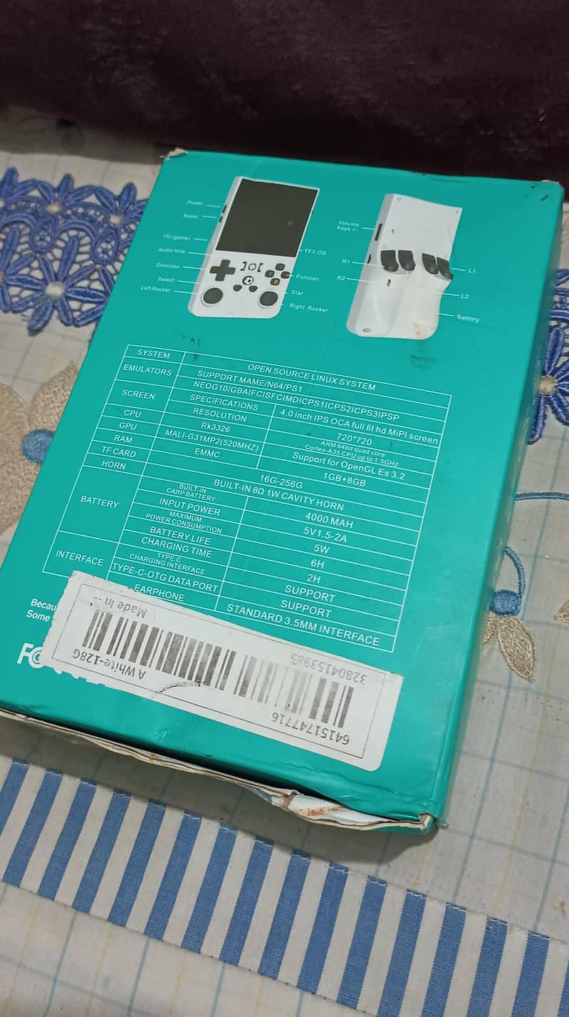 R36MAX Handheld Game Console

                                                            alt=