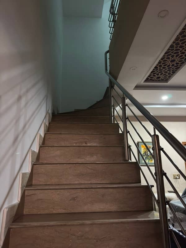 3 marla Half Tripple story house for sale in moeez Town salamat pura Lahore

                                                            alt=