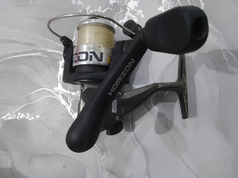 Fishing rods and accessories

                                                            alt=