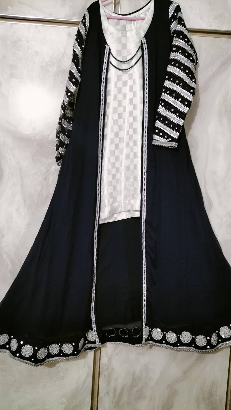Navy blue long gown & trouser shirt - dupata

                                                            alt=