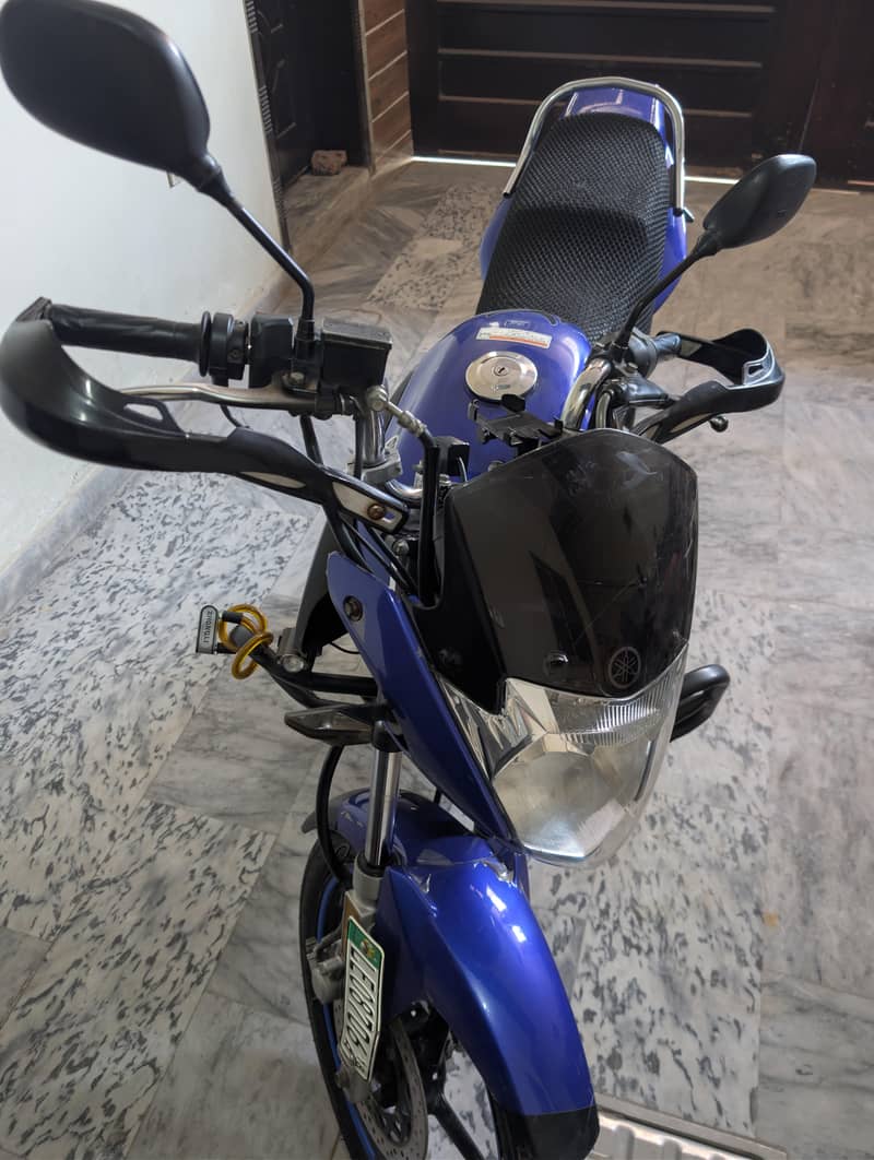 Yamaha YBR 125 2018

                                                            alt=