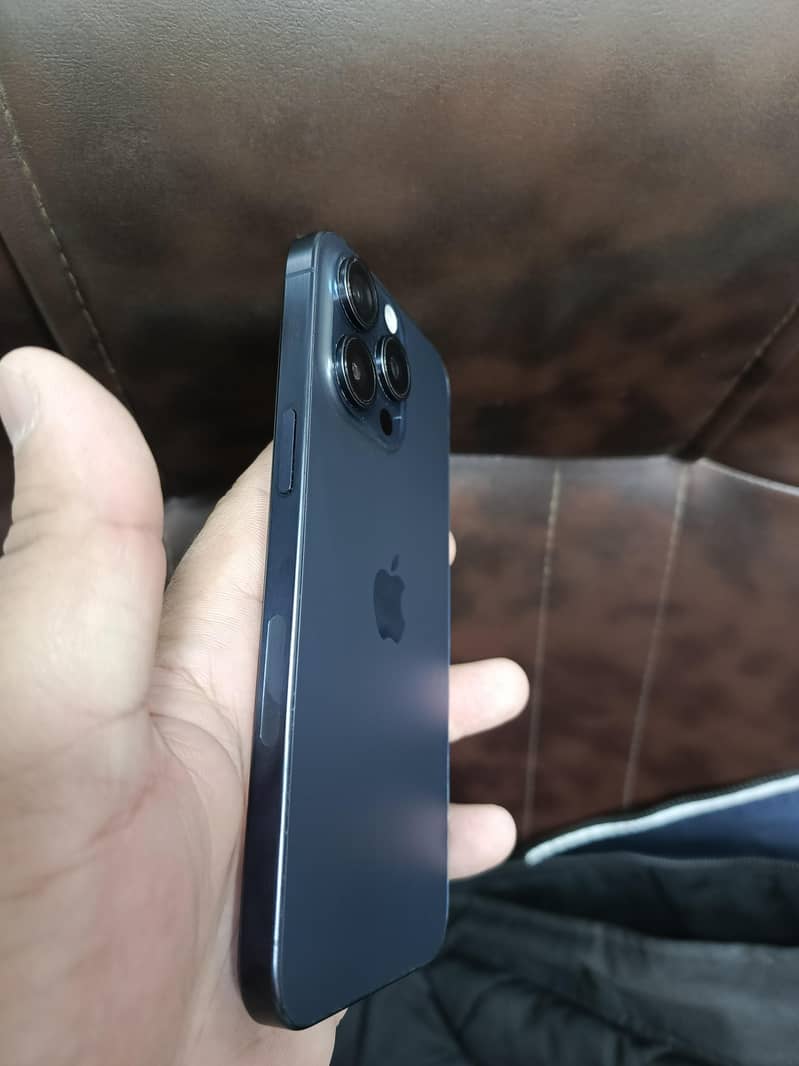 Apple iPhone 15 Pro Max 256GB Storage

                                                            alt=