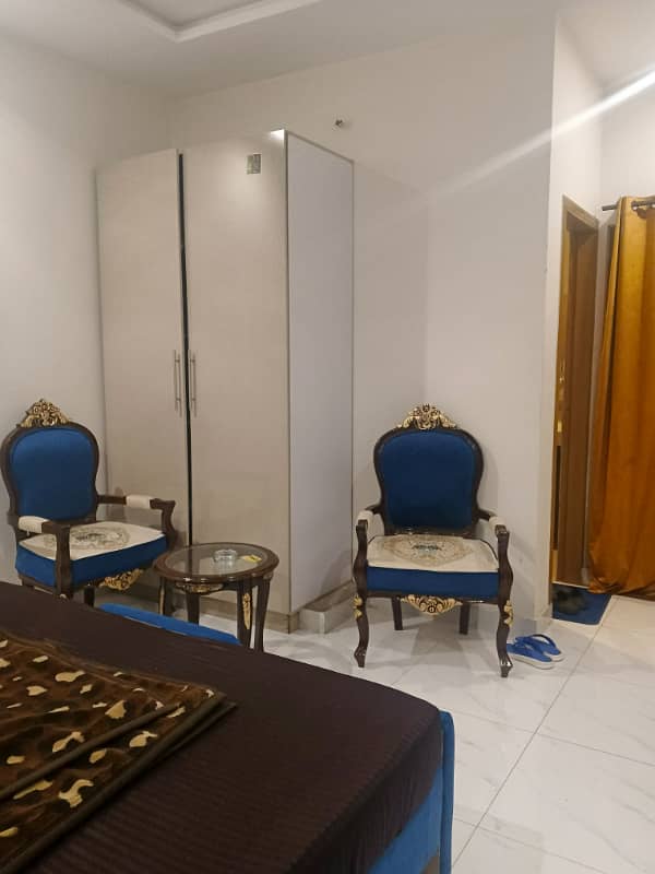 Daily basis 1bed ROM full furnished apartments safe and scour 100%coupe allow

                                                            alt=