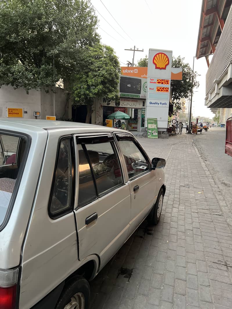 Suzuki Mehran 2001

                                                            alt=