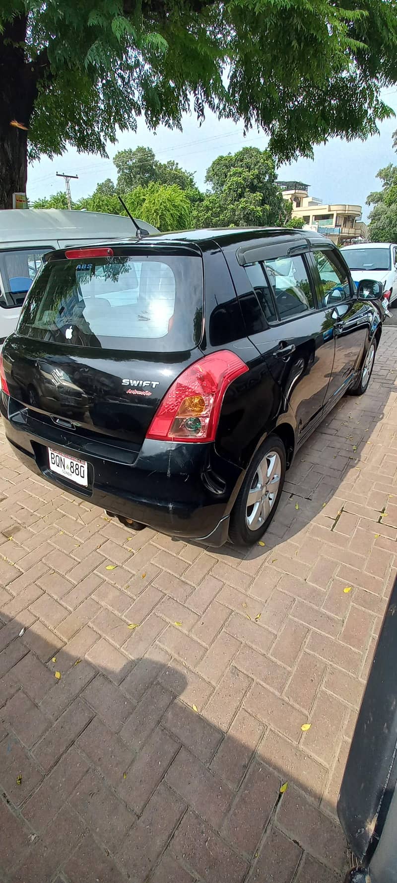 SUZUKI SWIFT AUTO

                                                            alt=