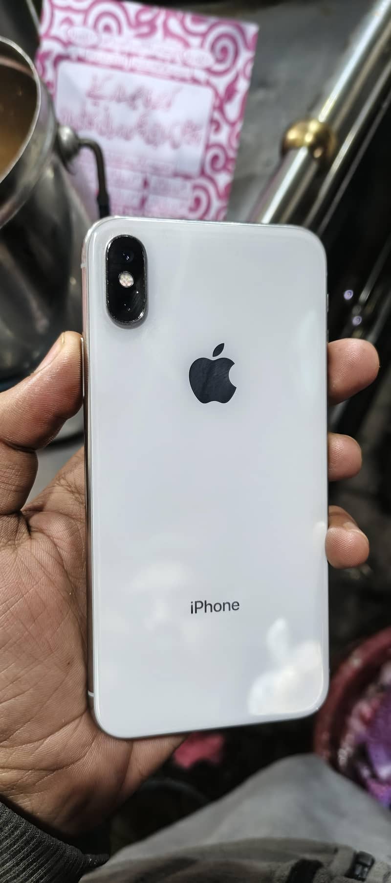 iphone x

                                                            alt=