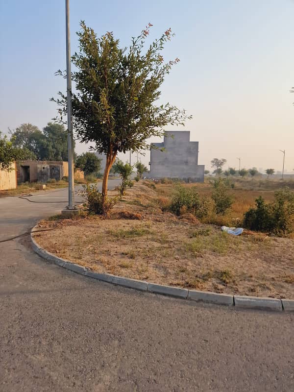 3marla plot on very reasonable rate

                                                            alt=