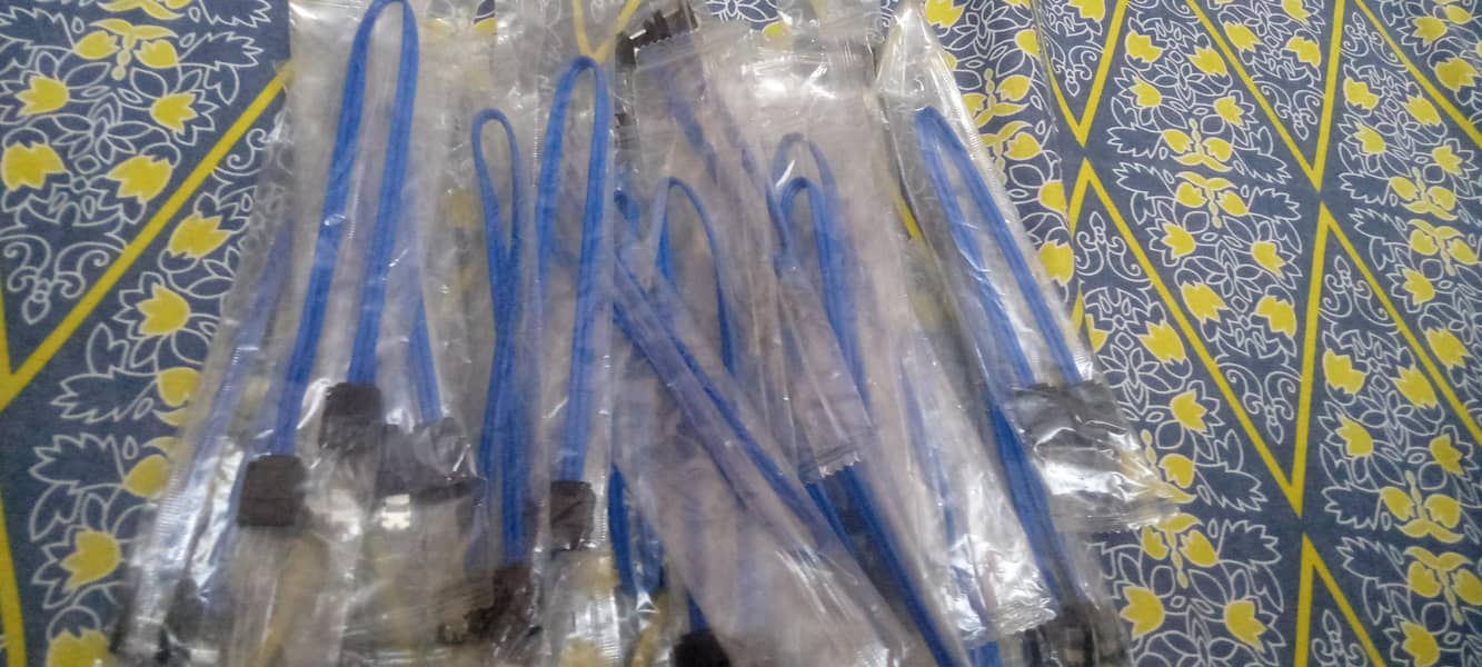 sata cable

                                                            alt=