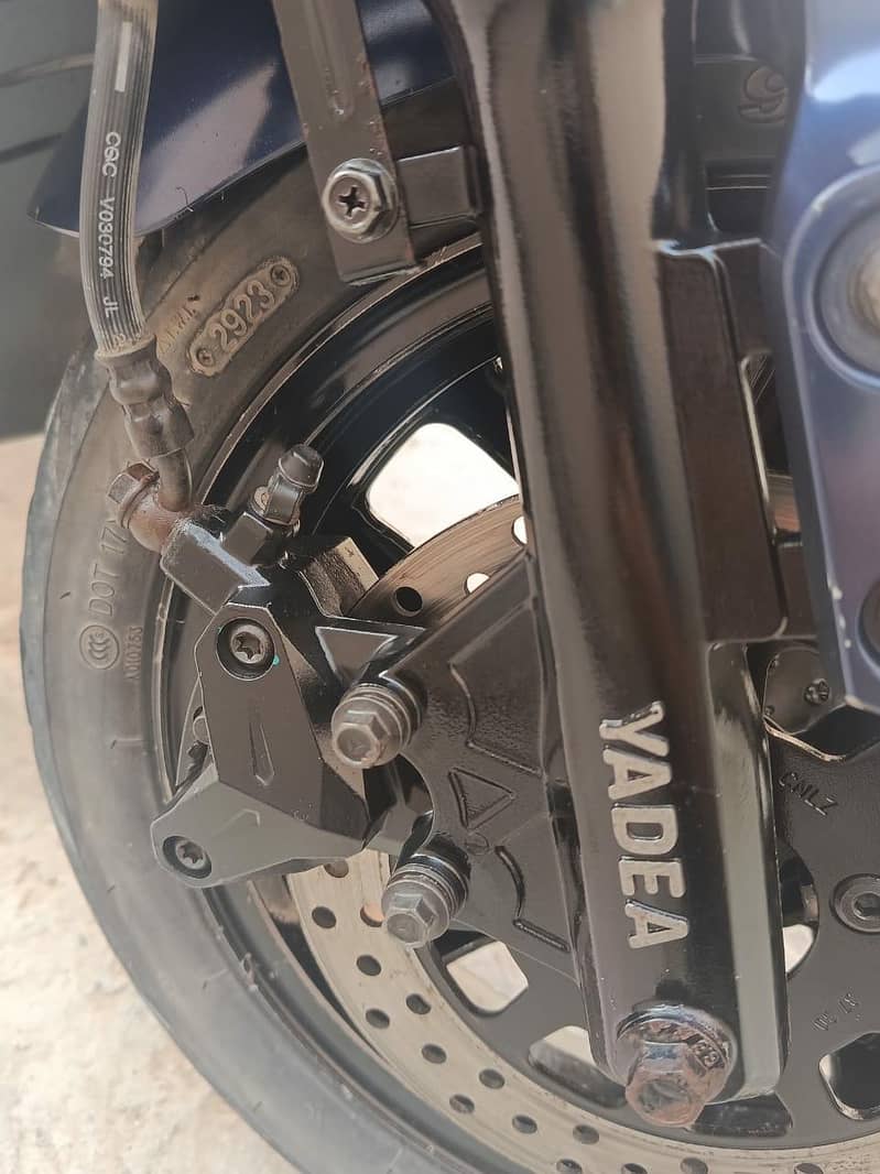 Yadea Electric Scooty E8S PRO | Totally Genuine| China Import

                                                            alt=