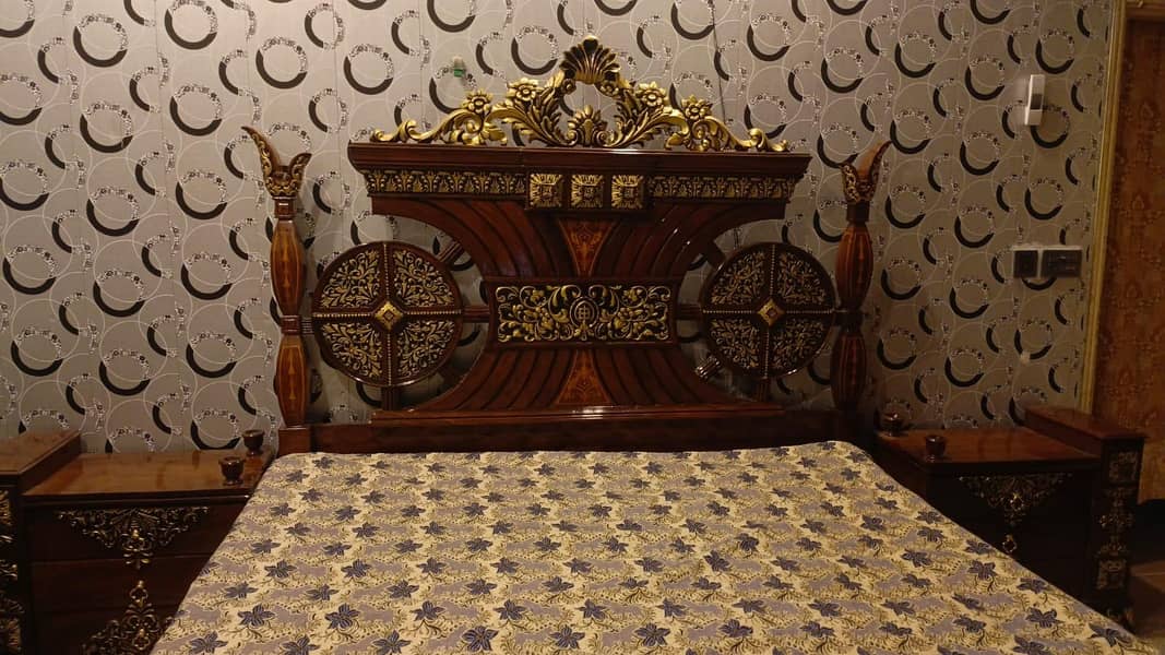 Room furniture

                                                            alt=